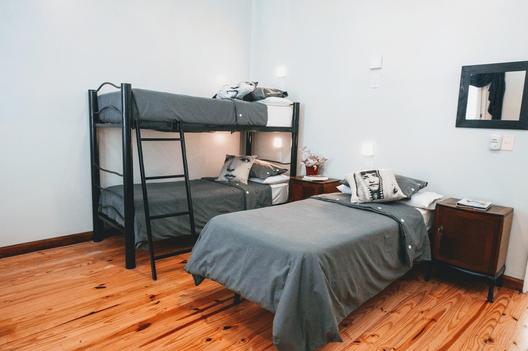 Milhouse Hostel Hipo Буенос Айрес Екстериор снимка